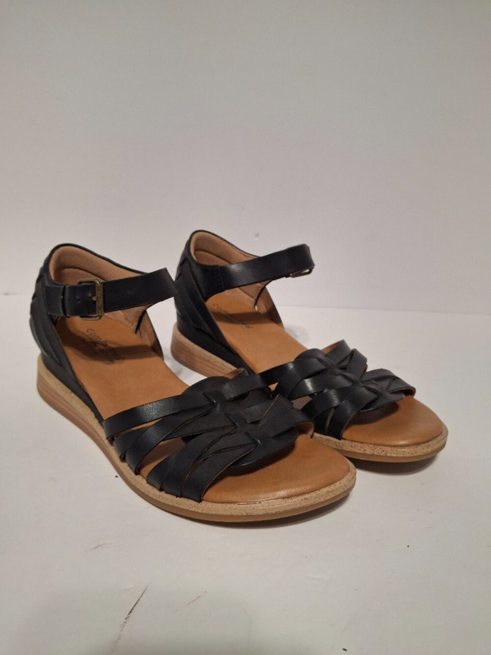 Comfortiva Marina Black Leather Huarache Wedge Sandals Pillowtop Memory Foam 11M